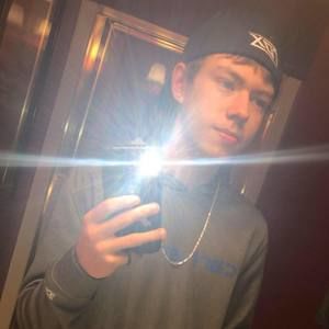 Meet your Posher, Devin